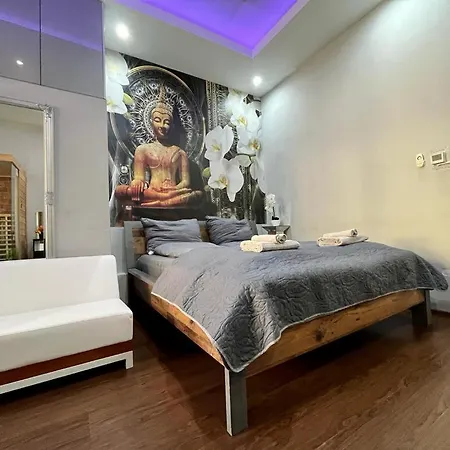 Johngold Wellness Room Debrecen Exterior photo
